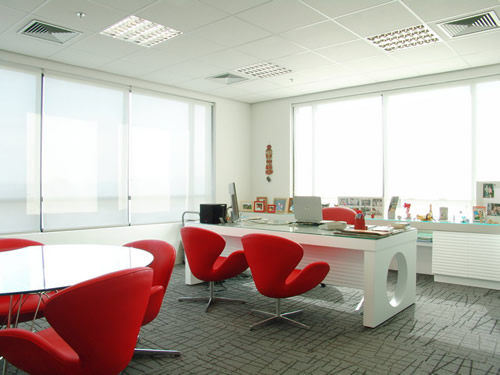 http://www.officedesigngallery.com/images/red4.jpg?0.9993574153729088
